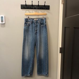 Levi’s Ribcage Straight jeans